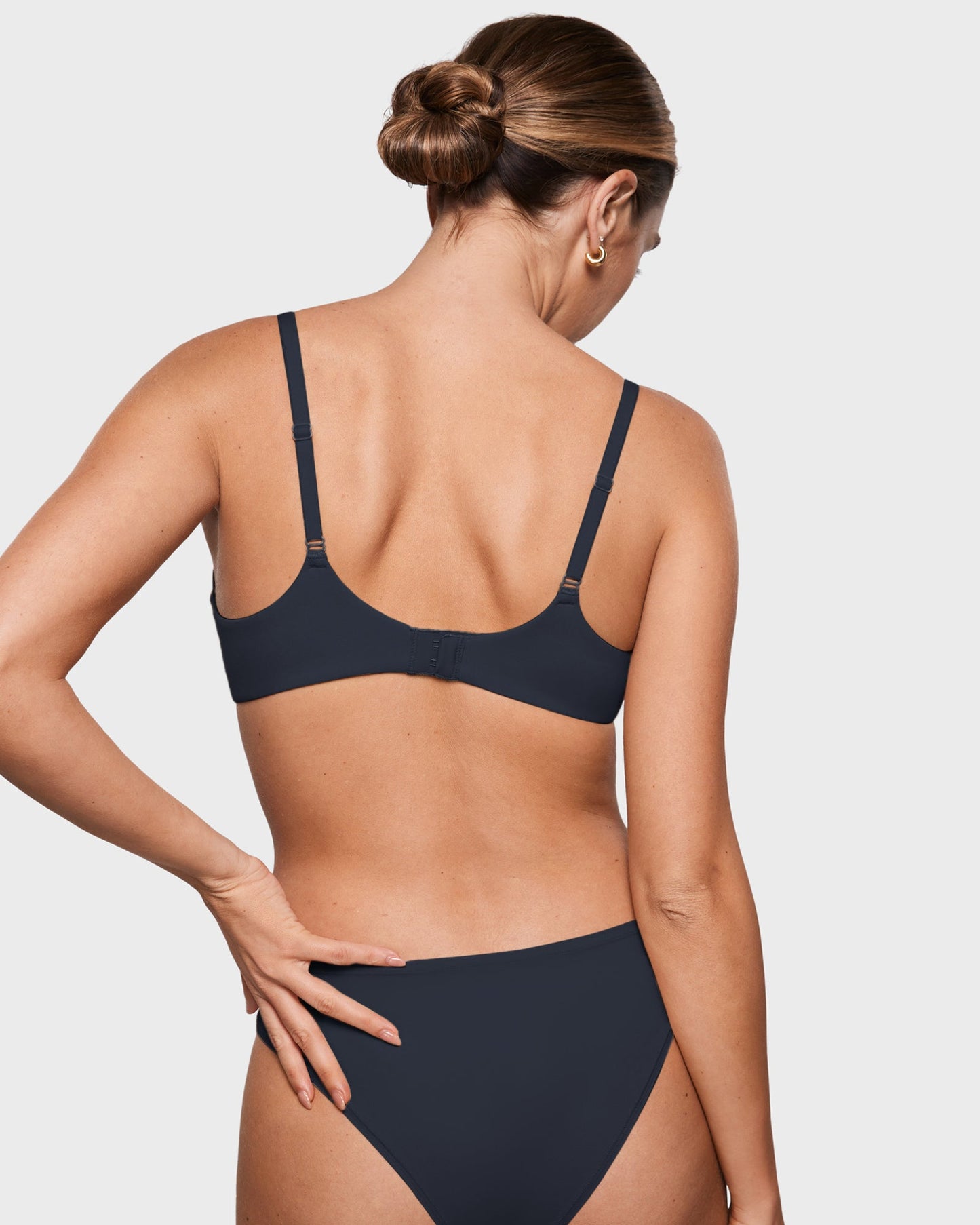 SOFYNEST® Plus Plunge Bra